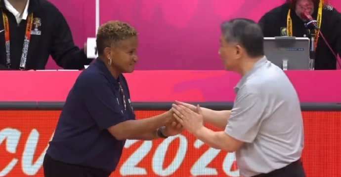 中国女篮力克巴西创历史纪录 连续12届晋级世界