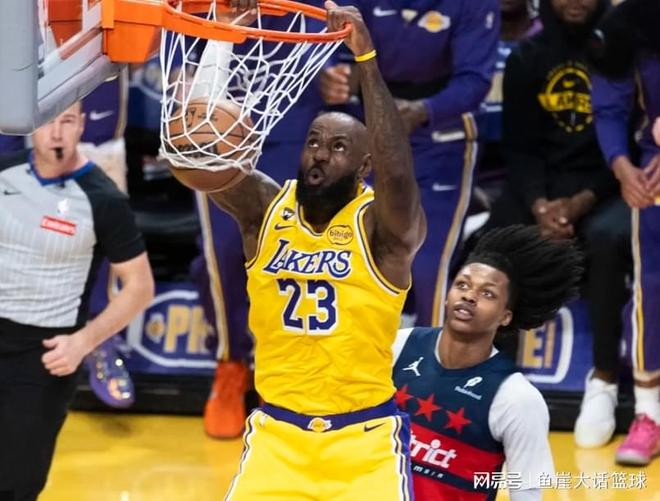 湖人客场力克奇才 东契奇缺阵角色球员扛起进攻