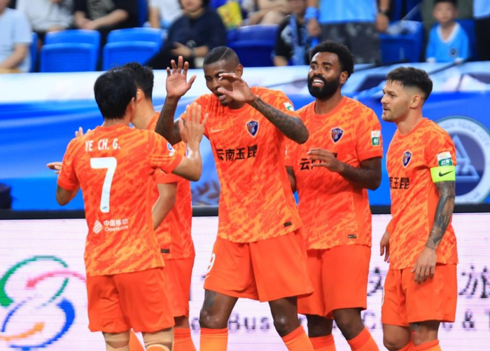 中超第5轮三场焦点战：绝平、逆转与惨败交织